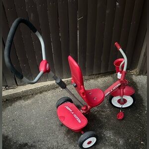 Toddler Bike Radio Flyer Deluxe Steer Stroll Recreation Bike Tricycle, Red
